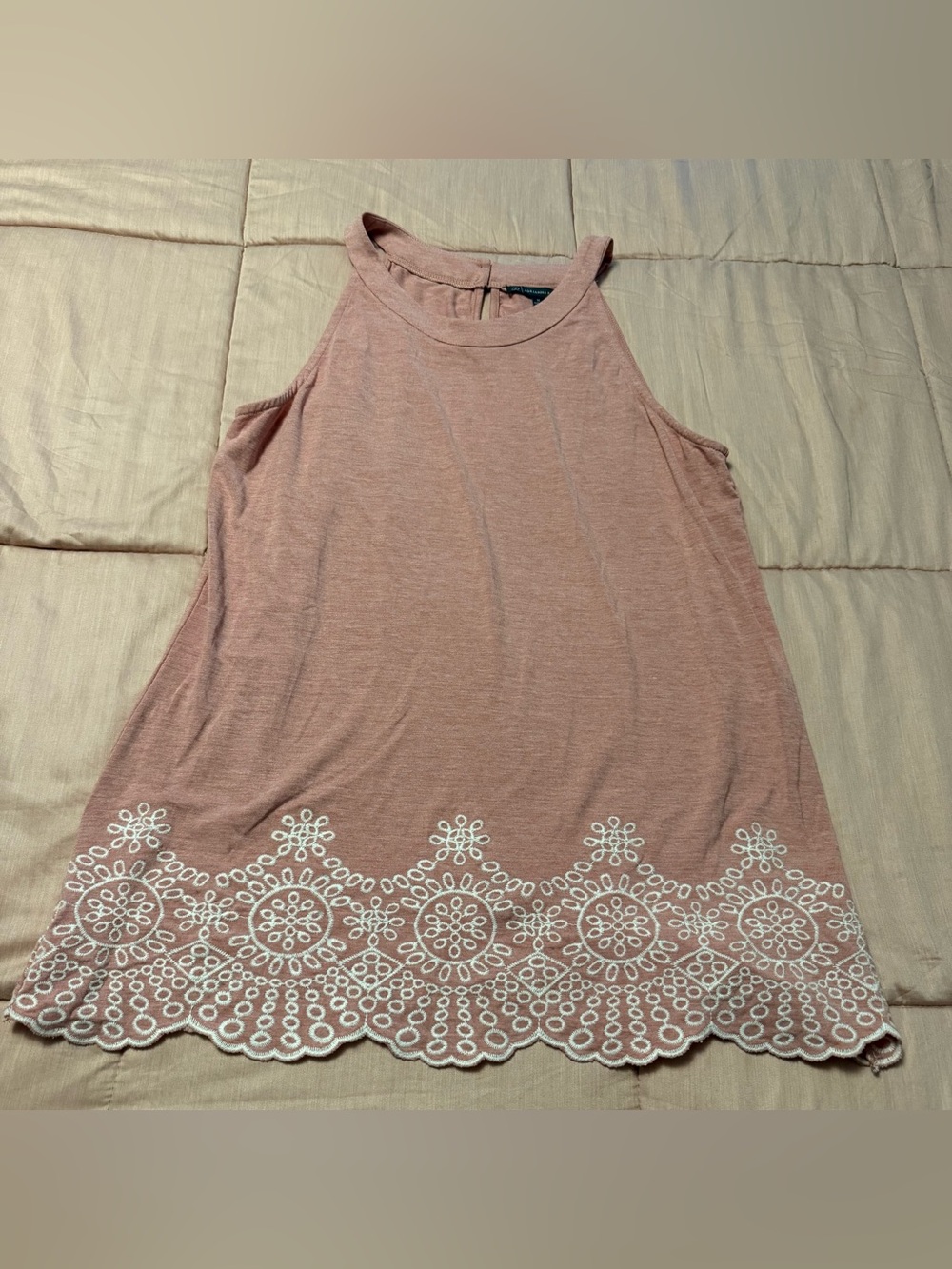 Women’s Lace-Hem Sleeveless Tank Top